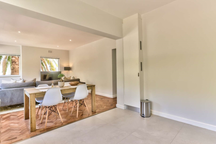 To Let 2 Bedroom Property for Rent in Green Point Western Cape